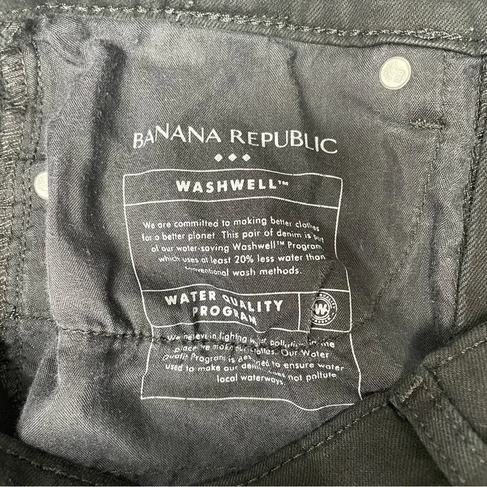 Banana Republic Black Curvy High-Rise Skinny Jeans Size 27 / 4